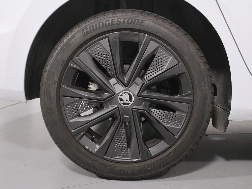 Skoda Fabia 1.5 TSI Design DSG 110 kW (150 CV) - 7