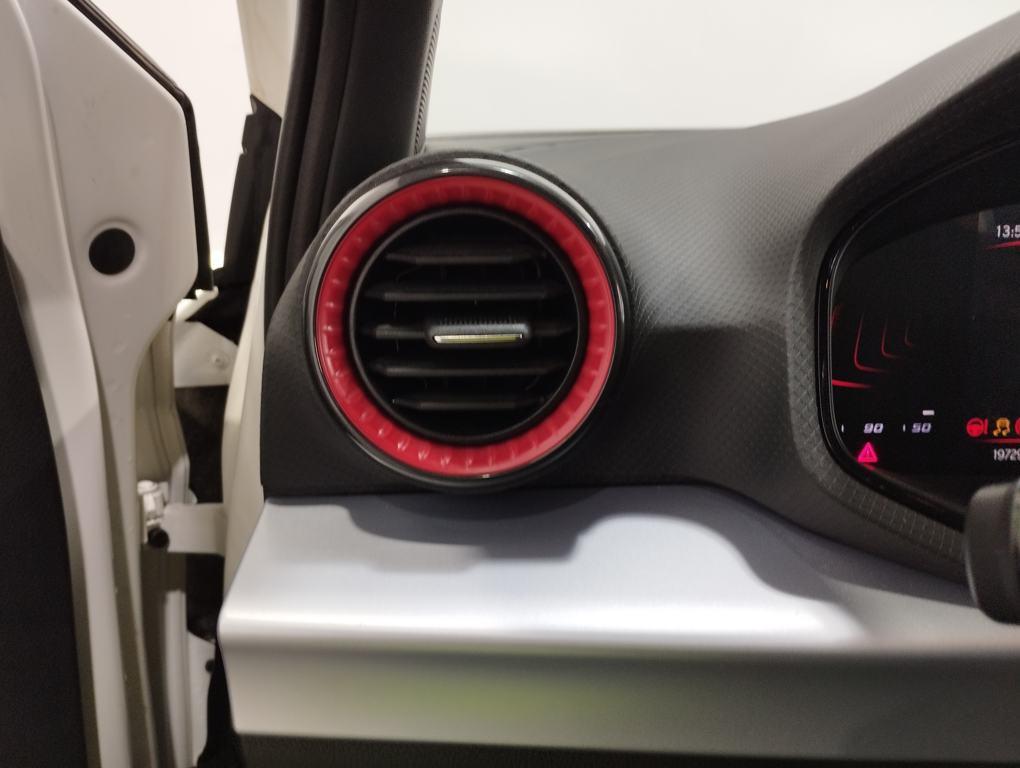 SEAT Arona 1.0 TSI FR XM 85 kW (115 CV) - 9