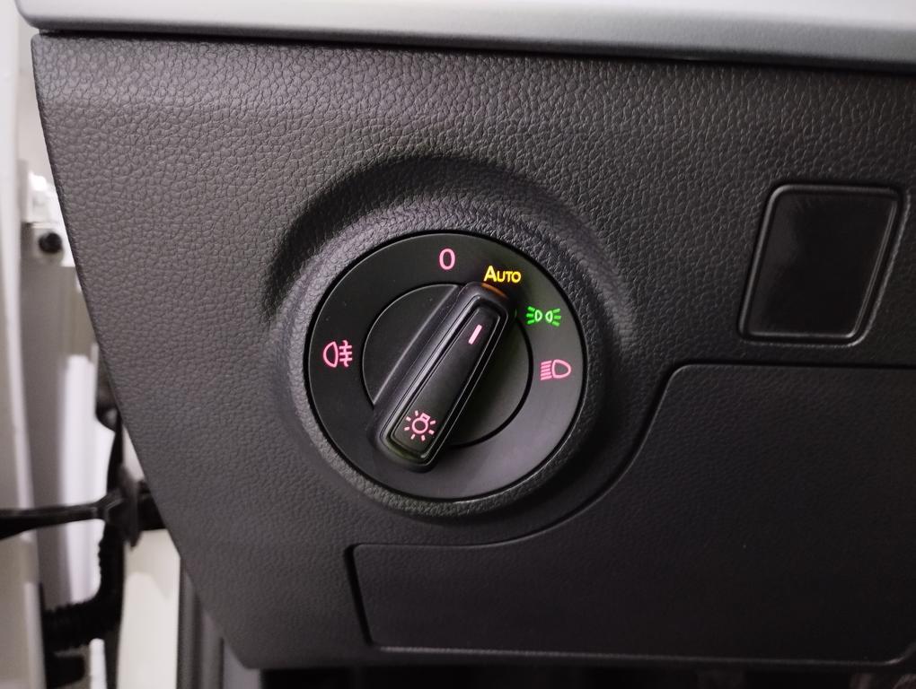 SEAT Arona 1.0 TSI FR XM 85 kW (115 CV) - 10