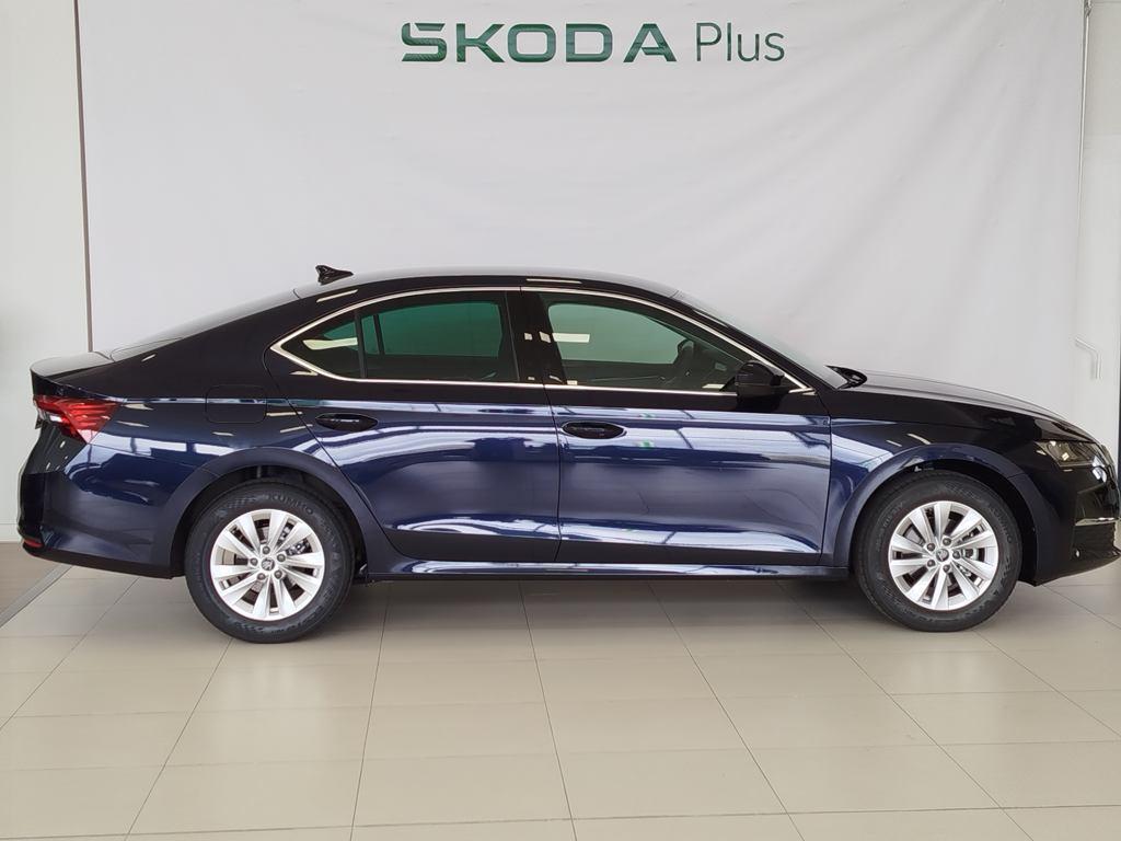 Skoda Octavia 1.5 TSI m-HEV Selection DSG 85 kW (116 CV) - 2