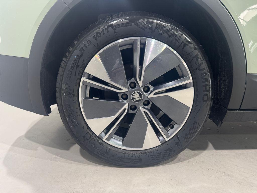 Skoda Elroq 60 63 kWh 150 kW (204 CV) - 7