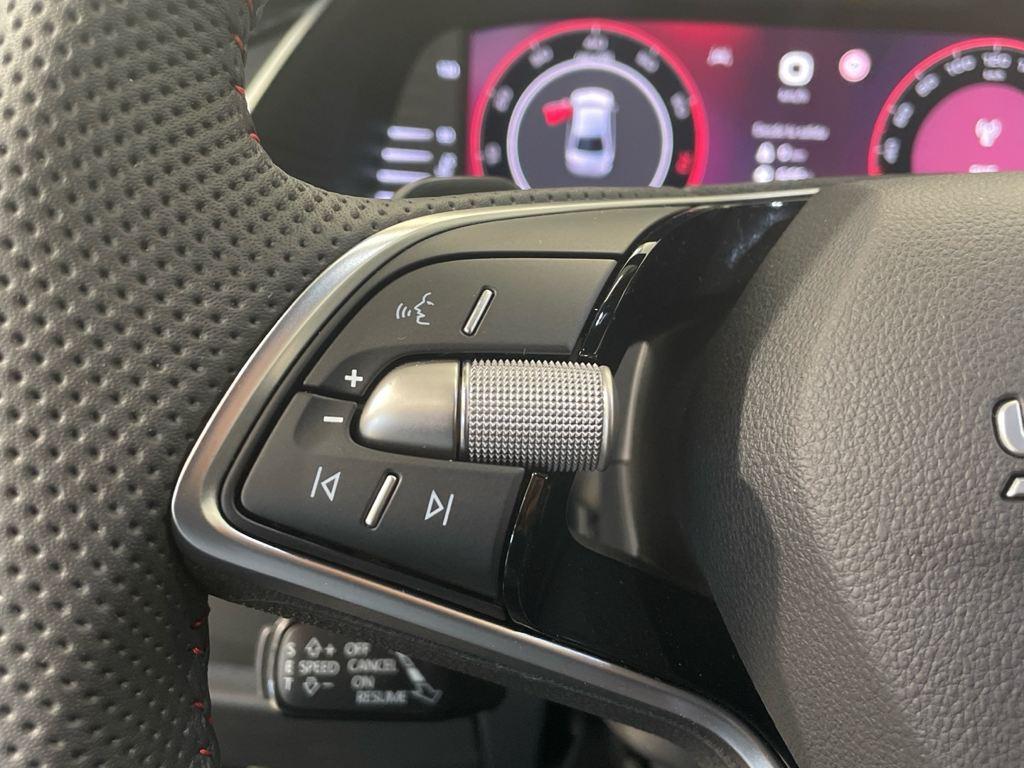 Skoda Octavia 2.0 TSI RS DSG 195 kW (265 CV) - 8