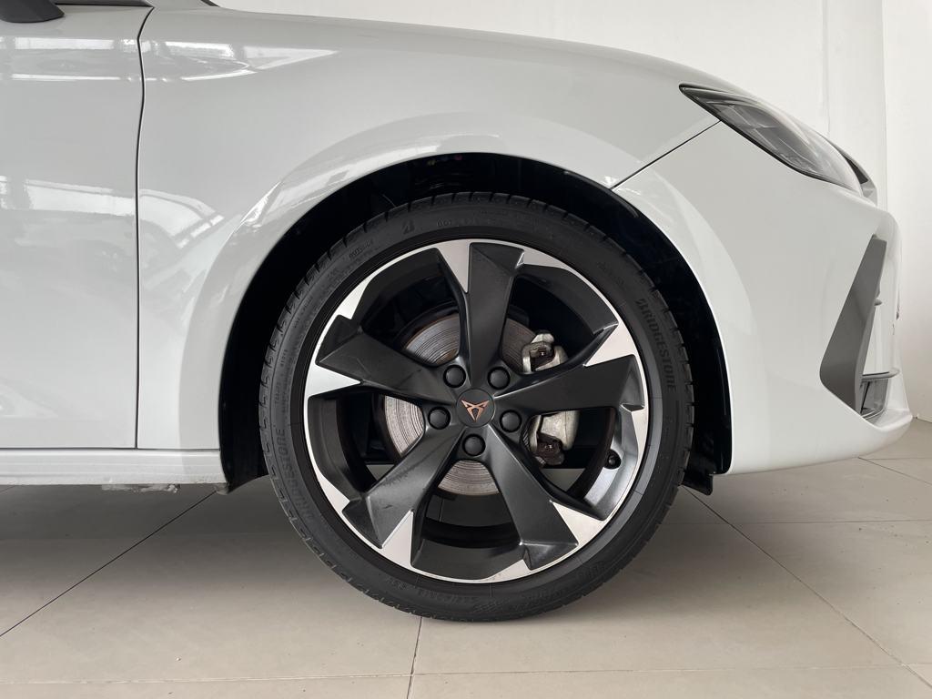 CUPRA León 1.5 eTSI DSG 110 kW (150 CV) - 7