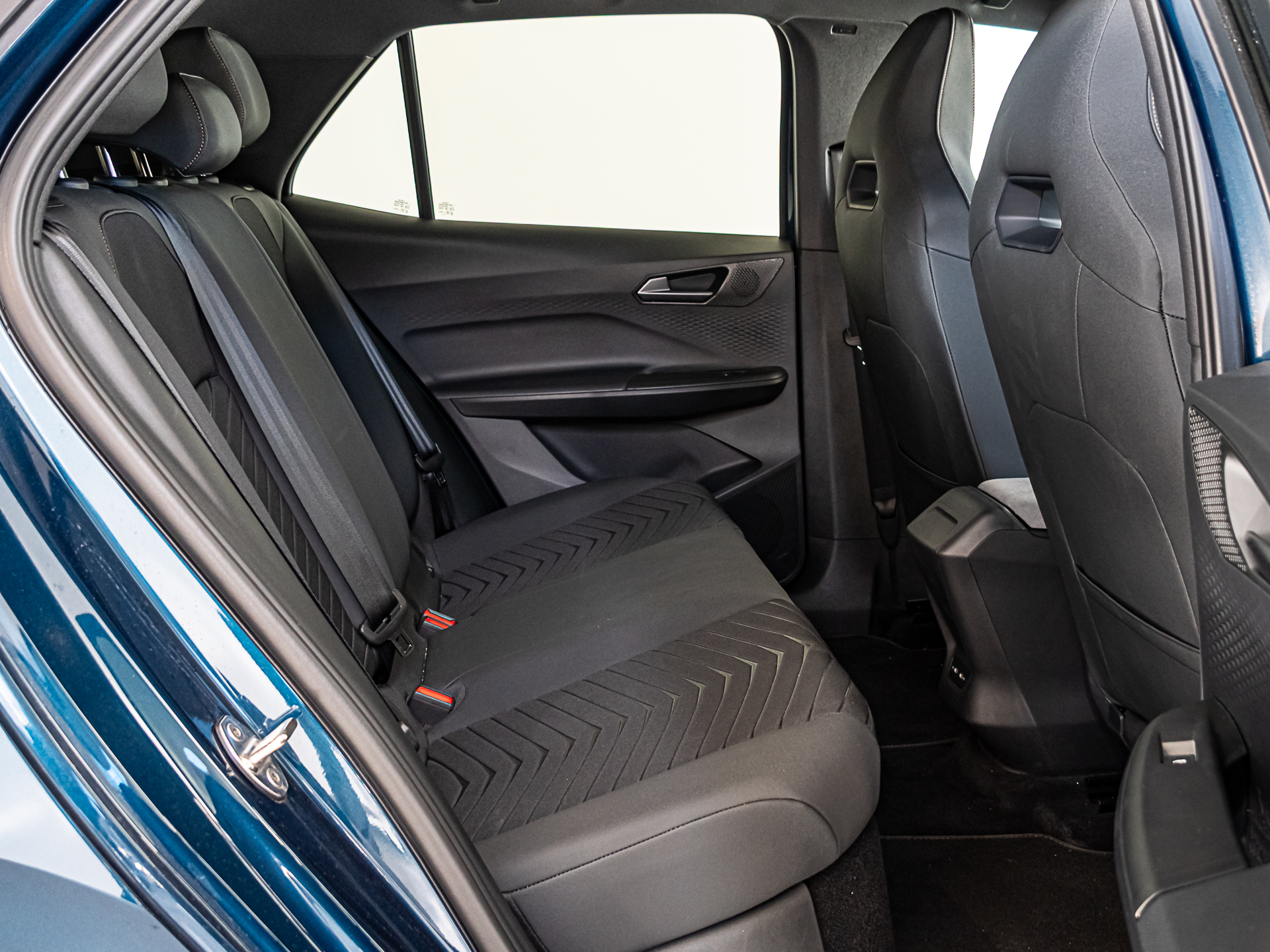 CUPRA Born 59kWh E-Boost Pack 170 kW (231 CV) - 4