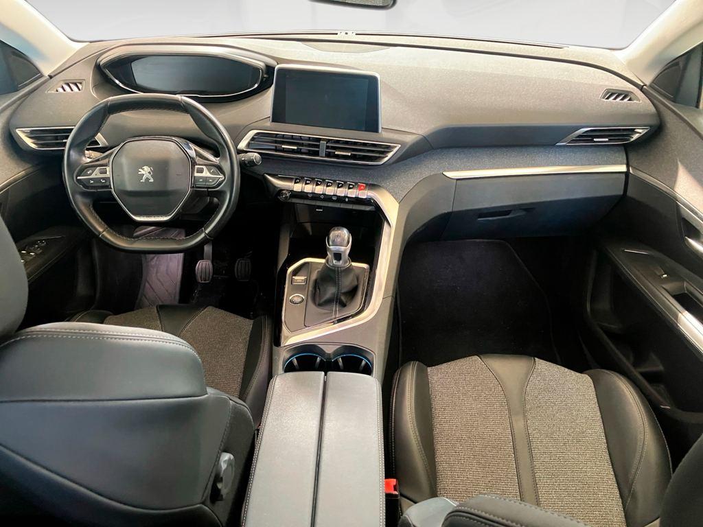 Peugeot 3008 PureTech 130 S&S Allure 96 kW (130 CV) - 3