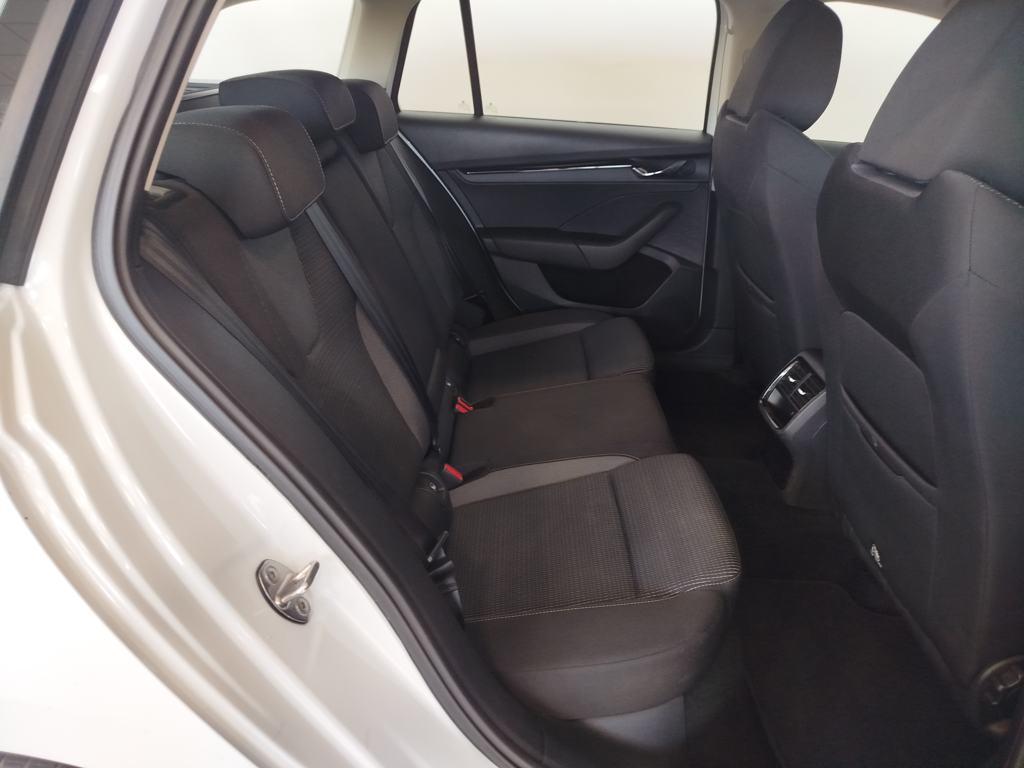 Skoda Octavia Combi 2.0 TDI Ambition DSG 85 kW (115 CV) - 5