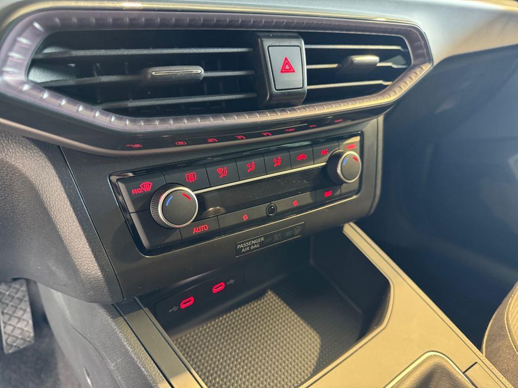 SEAT Ibiza 1.0 TSI S&S Xcellence 85 kW (115 CV) - 8