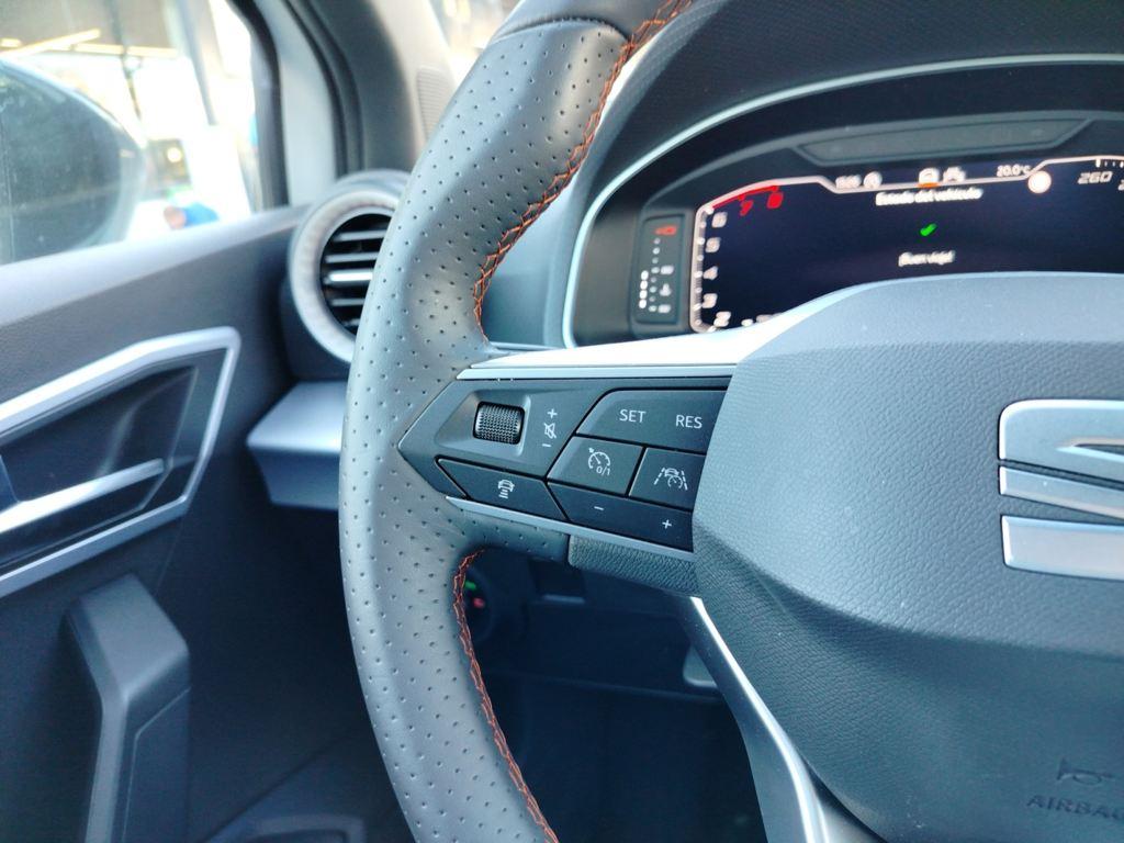 SEAT Arona 1.0 TSI FR Special Edition 85 kW (115 CV) - 10