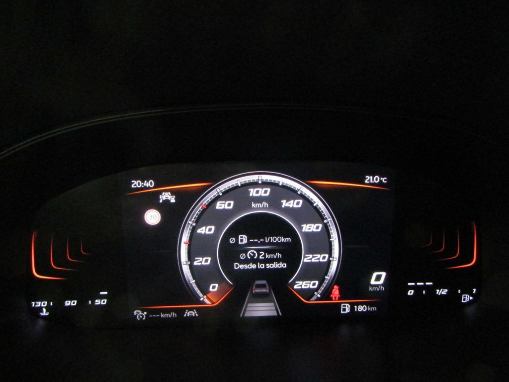 SEAT Arona 1.0 TSI Style Special Edition 85 kW (115 CV) - 10