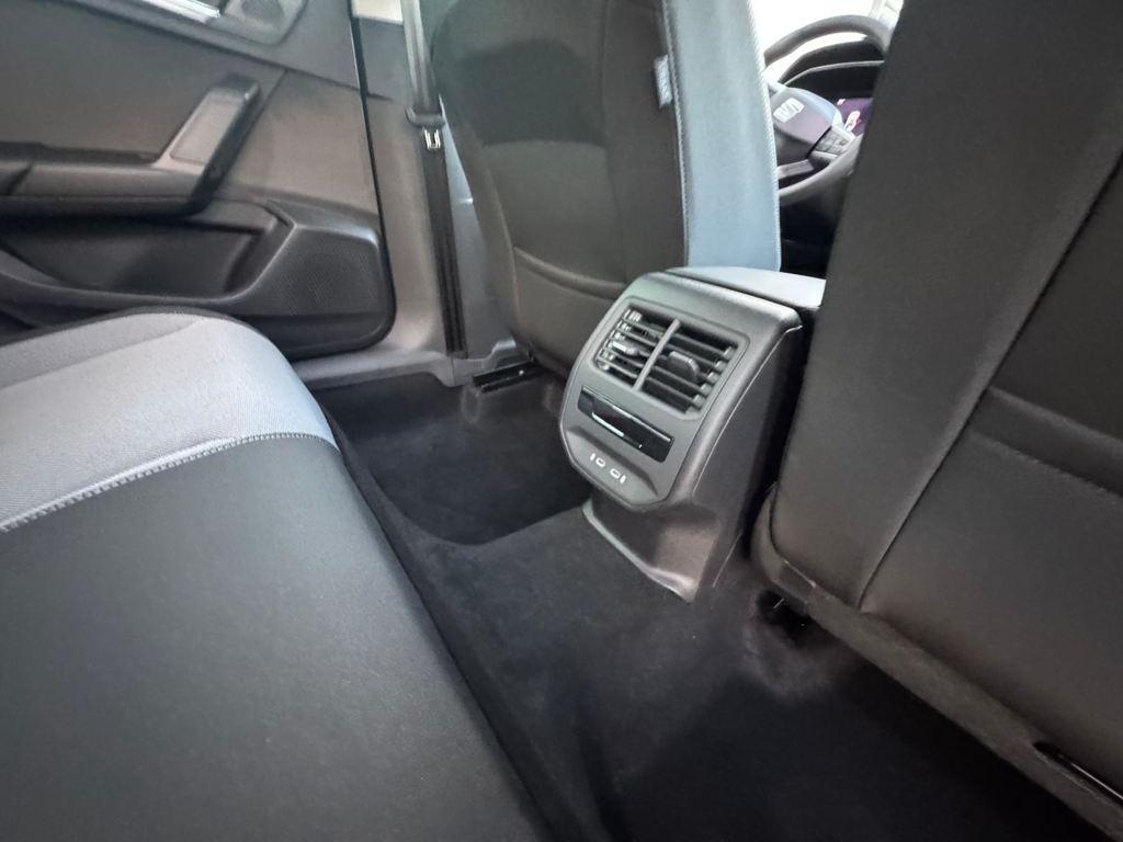 SEAT León 1.5 TSI S&S Style Special Edition 110 kW (150 CV) - 9