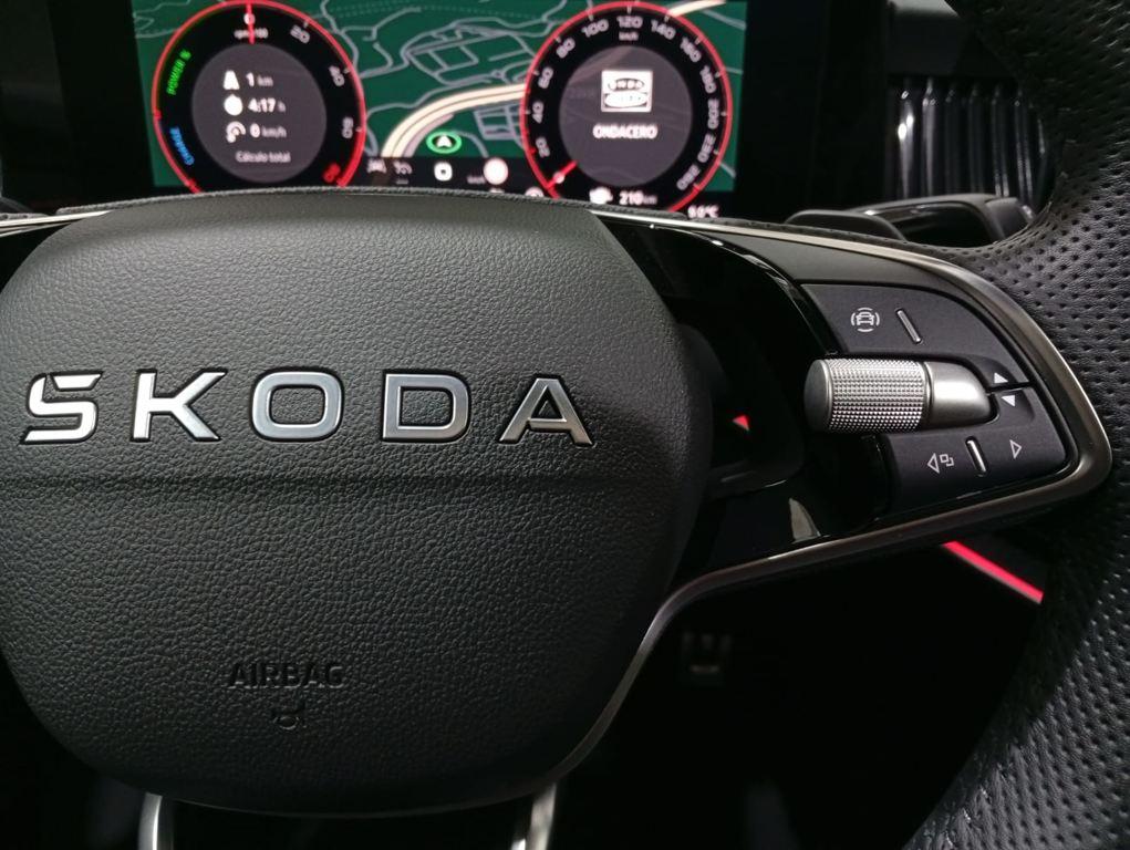 Skoda Superb Combi 1.5 TSI iV P-HEV Sportline DSG 150 kW (204 CV) - 8