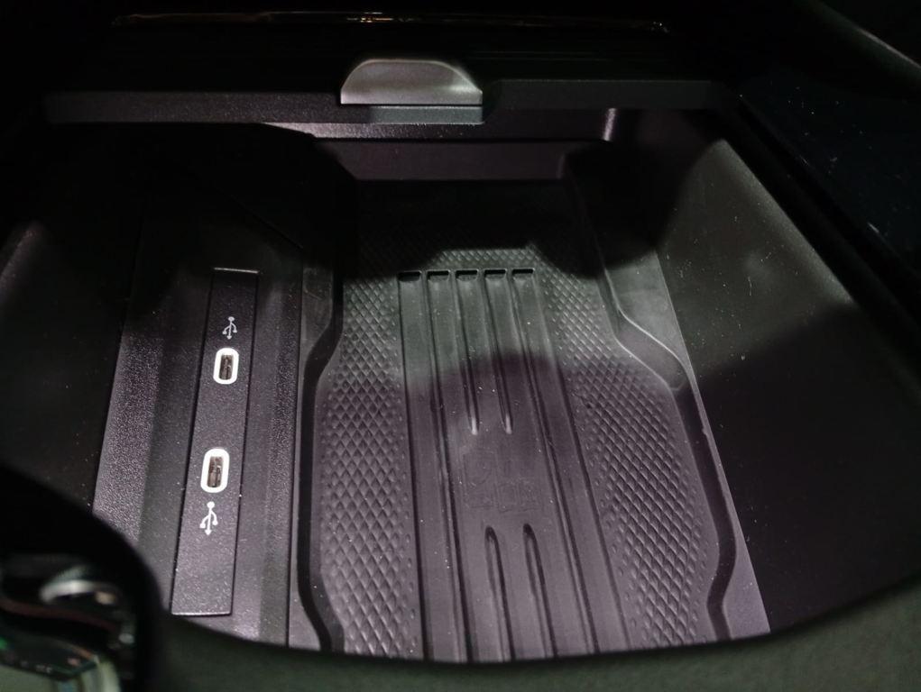 Skoda Superb Combi 1.5 TSI iV P-HEV Sportline DSG 150 kW (204 CV) - 17