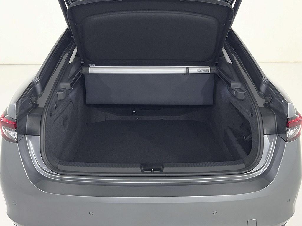 Skoda Superb 2.0 TDI Plus DSG 110 kW (150 CV) - 6