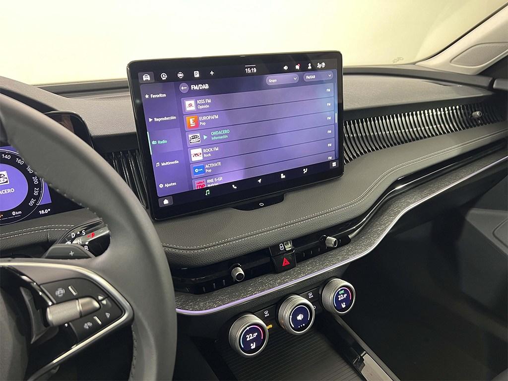 Skoda Superb 2.0 TDI Plus DSG 110 kW (150 CV) - 14