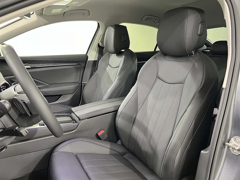 Skoda Superb 2.0 TDI Plus DSG 110 kW (150 CV) - 17