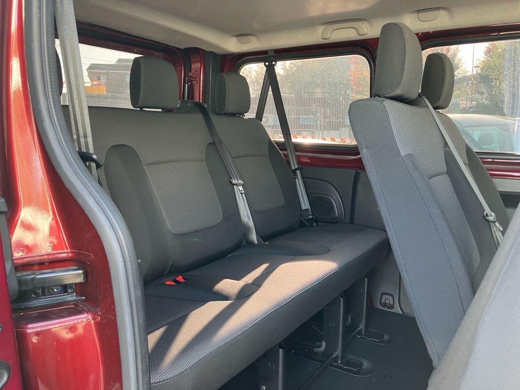 Renault Trafic Combi Mixto N1 5/6 Ener Blue dCi 110 kW (150 CV) - 10