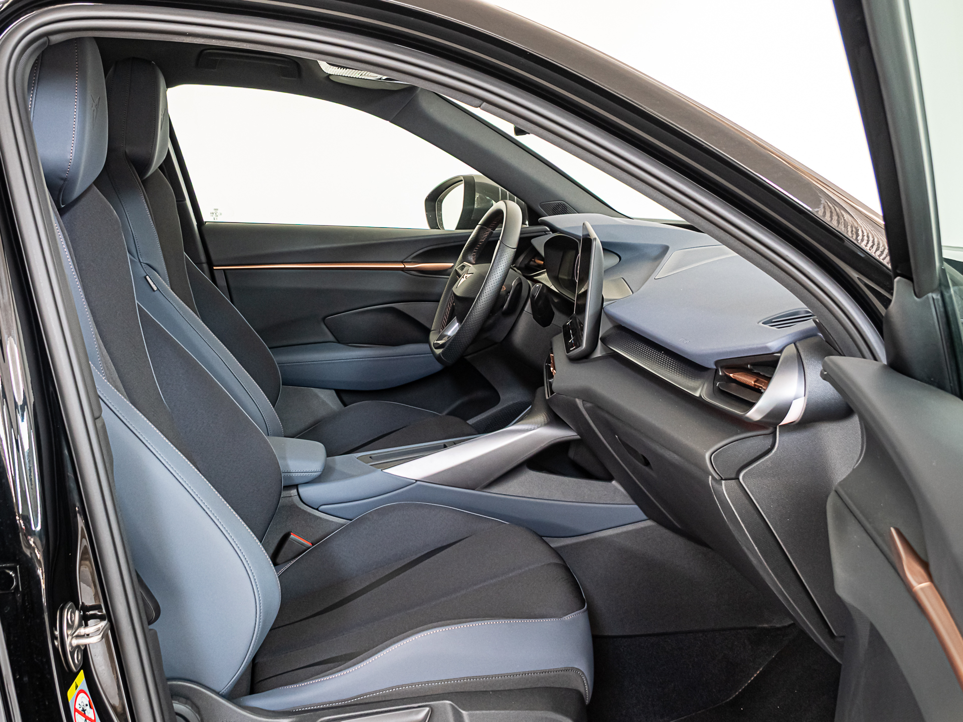 CUPRA Terramar 1.5 eTSI DSG 110 kW (150 CV) - 4