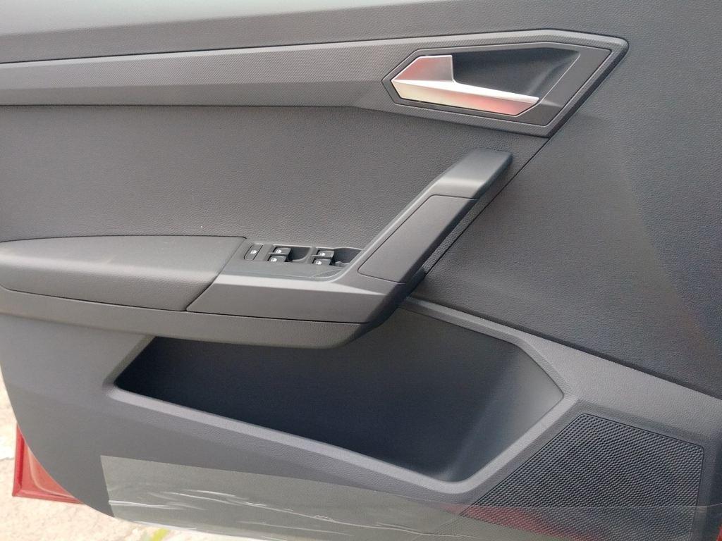 SEAT Arona 1.0 TSI Style Special Edition 85 kW (115 CV) - 12