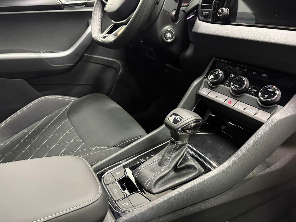 Skoda Karoq 1.5 TSI ACT Sportline DSG 110 kW (150 CV) - 10