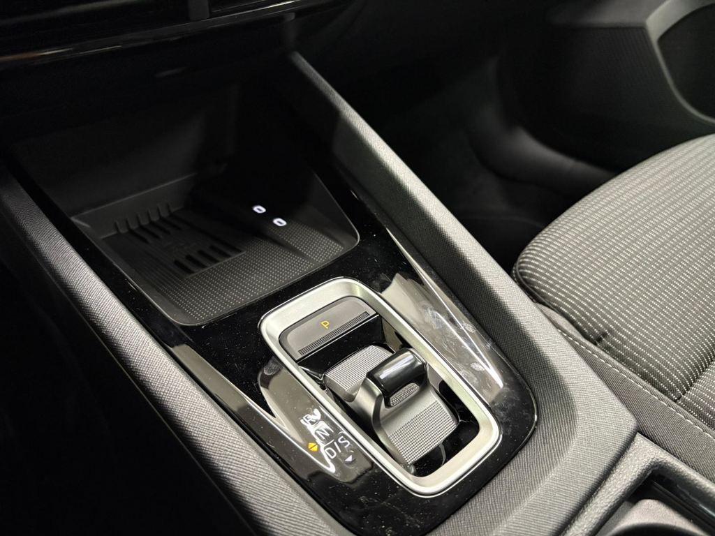 Skoda Octavia 1.5 TSI m-HEV Selection DSG 85 kW (116 CV) - 12