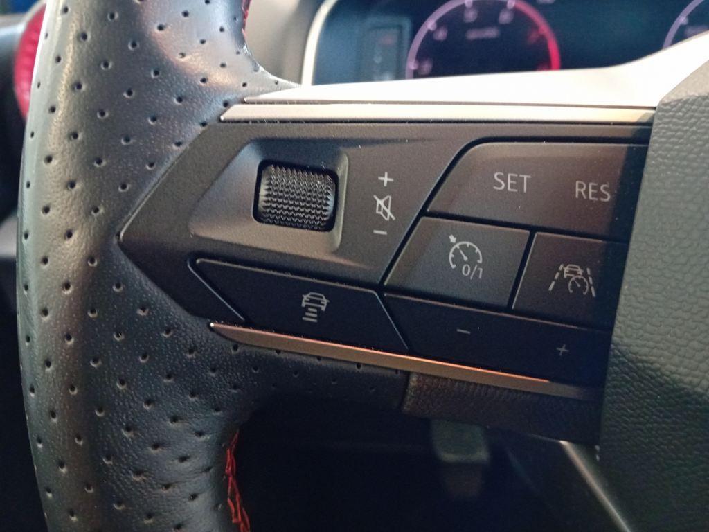 SEAT Arona 1.0 TSI FR XL RX 81 kW (110 CV) - 8