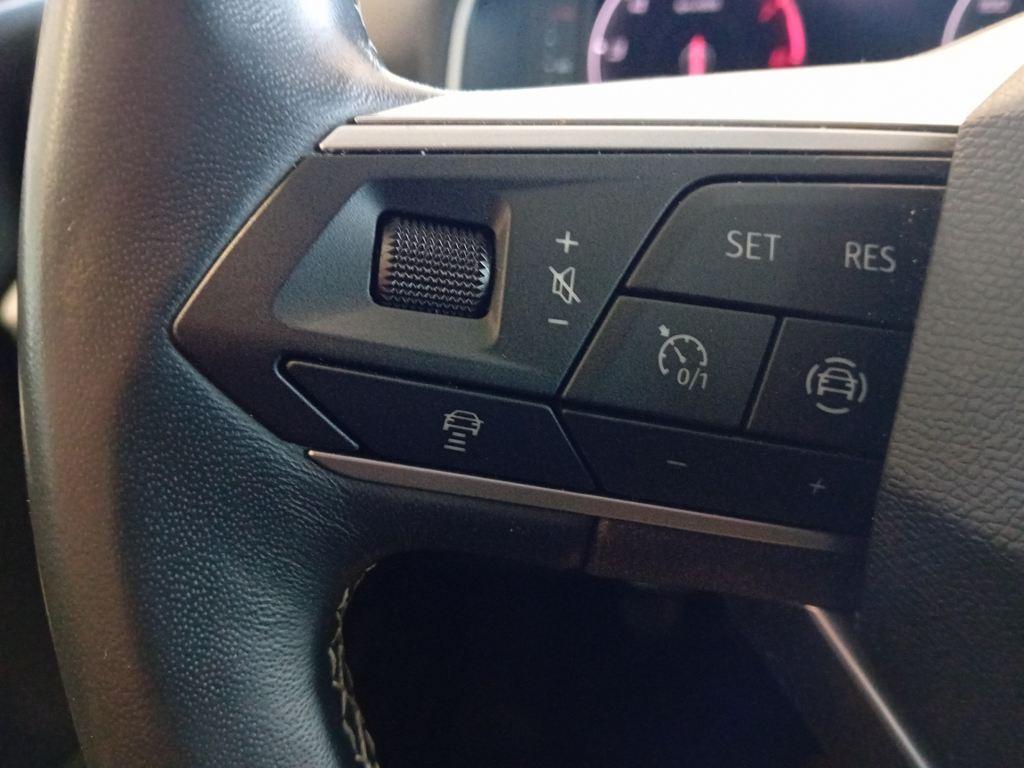 SEAT Arona 1.0 TSI Style XL 85 kW (115 CV) - 8