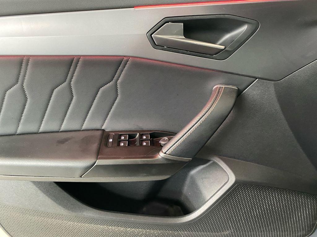 CUPRA Leon Sportstourer 2.0 TSI DSG 221 kW (300 CV) - 12