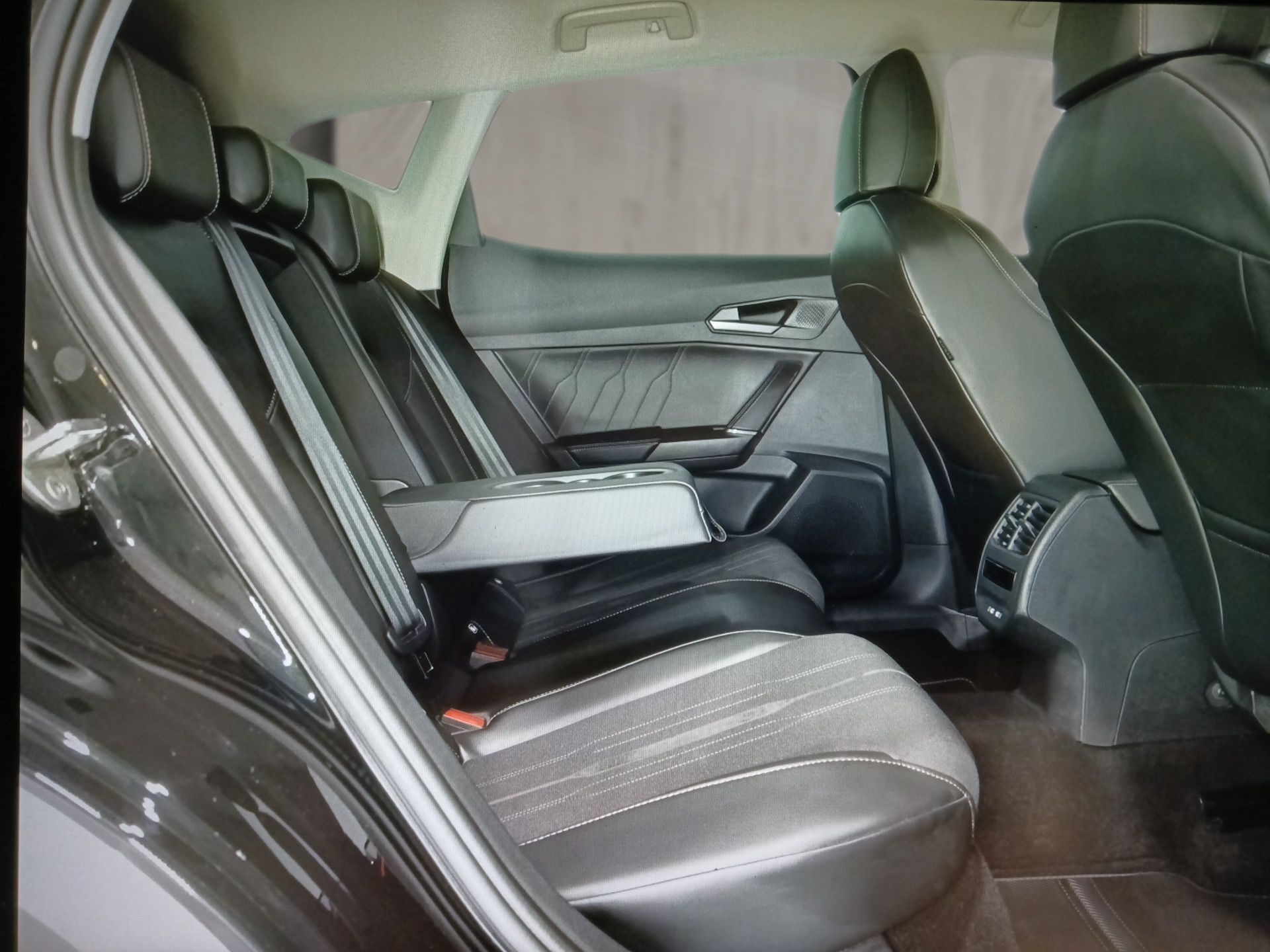 CUPRA Formentor 1.5 TSI DSG 110 kW (150 CV) - 5