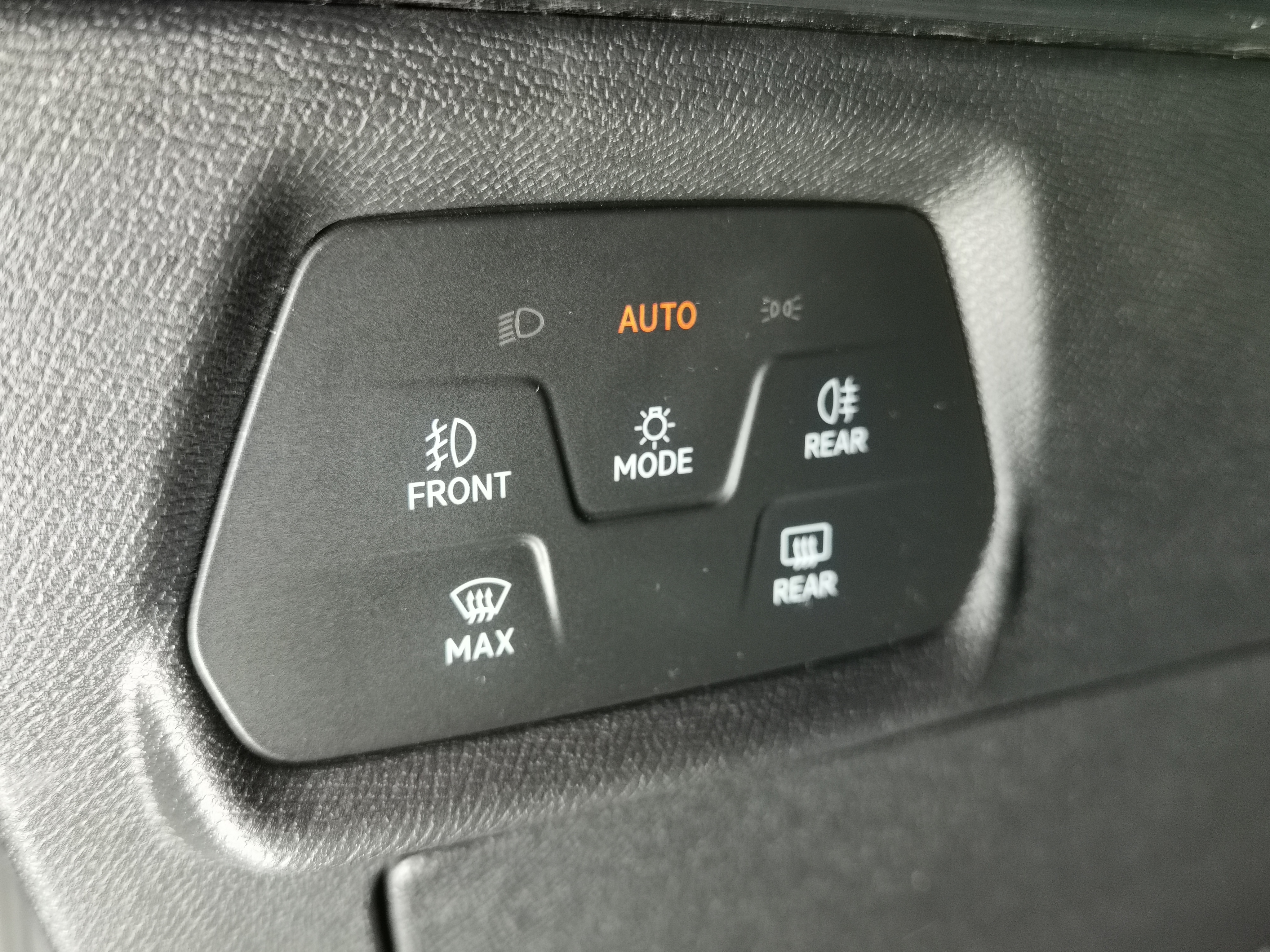 CUPRA Formentor 1.5 TSI DSG 110 kW (150 CV) - 13