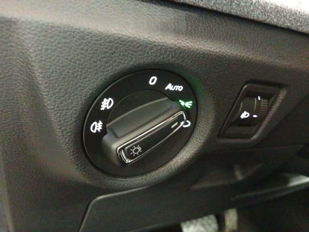 Skoda Scala 1.5 TSI Selection DSG 110 kW (150 CV) - 12