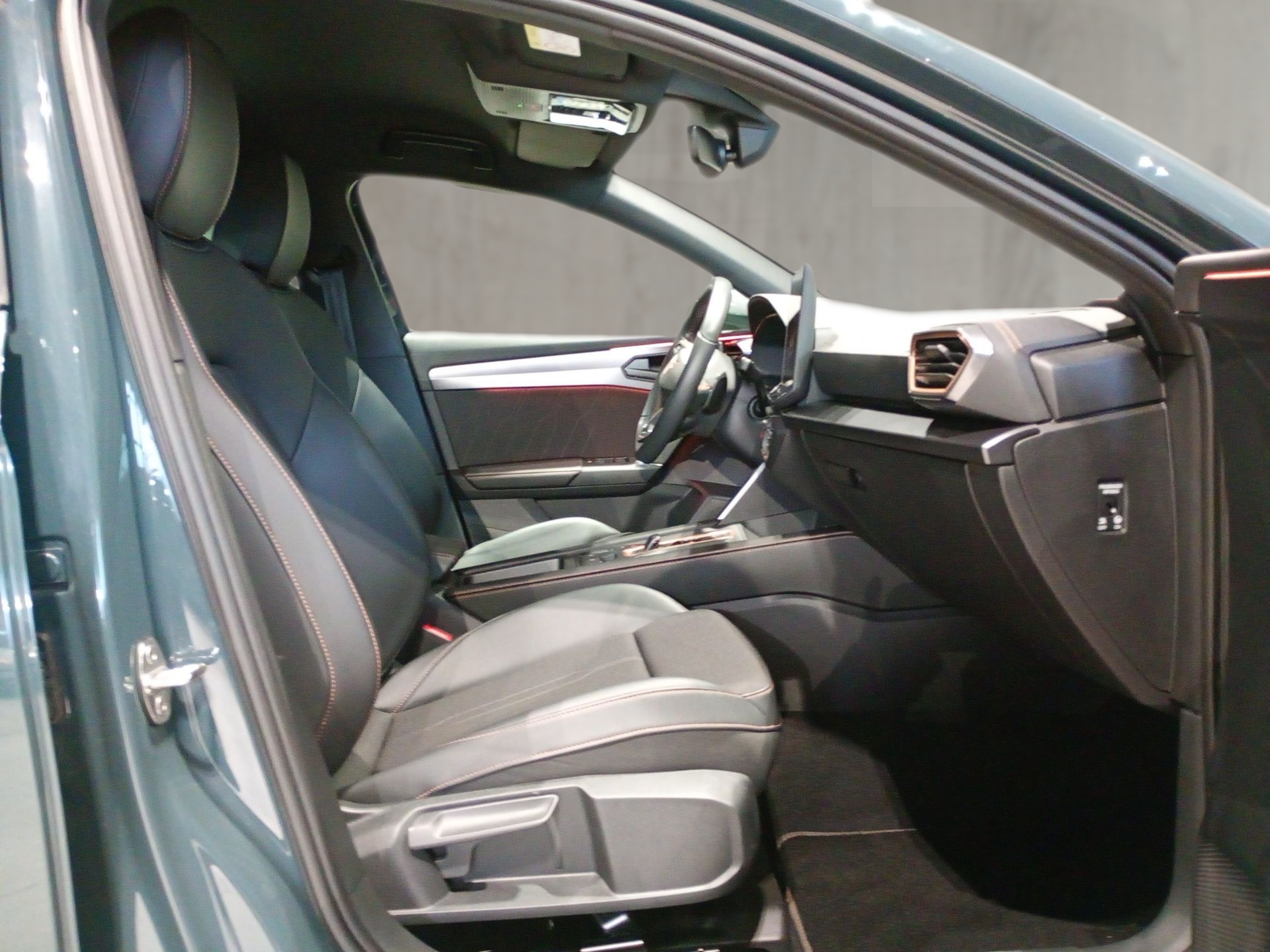 CUPRA León 1.5 eTSI DSG 110 kW (150 CV) - 4