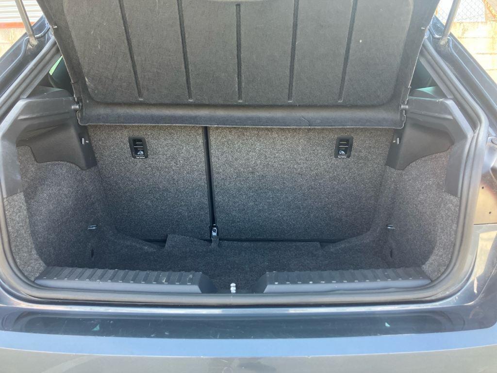 SEAT Ibiza 1.0 TSI S&S Special Edition Xcellence 85 kW (115 CV) - 6