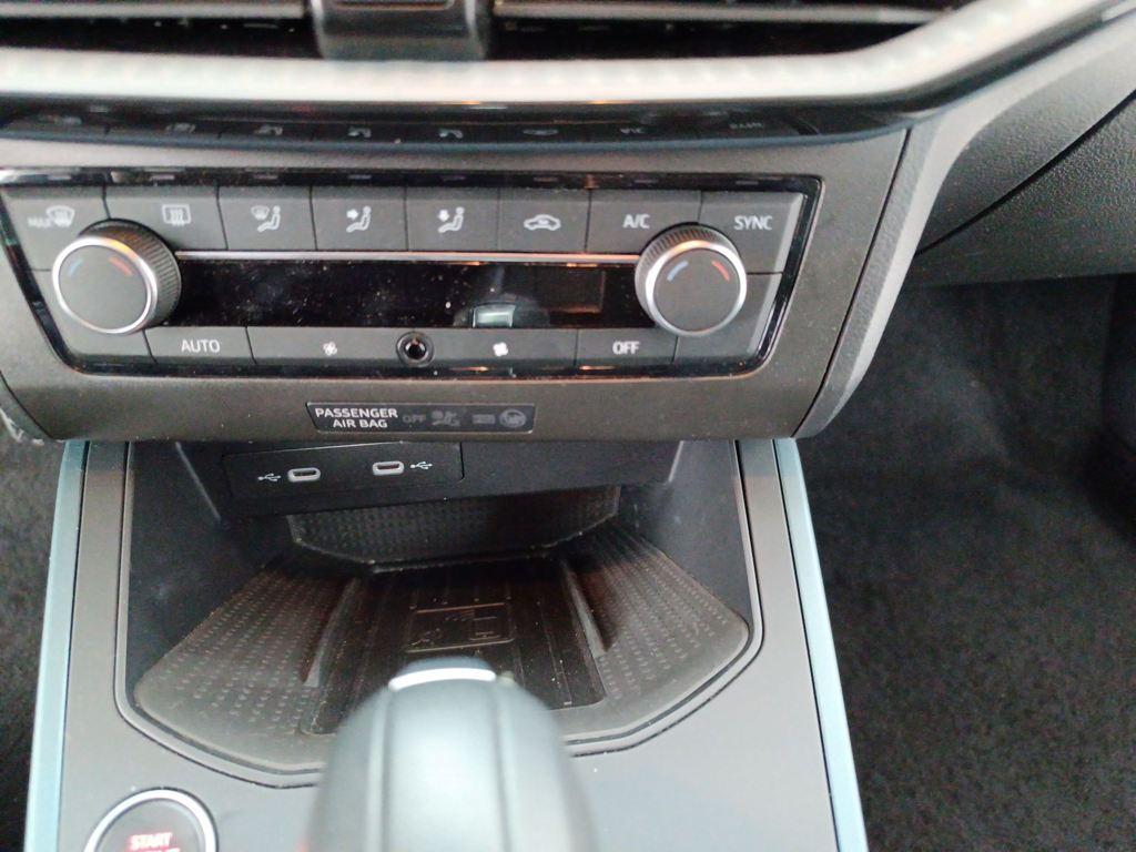 SEAT Arona 1.0 TSI S&S Xperience XM DSG 85 kW (115 CV) - 10