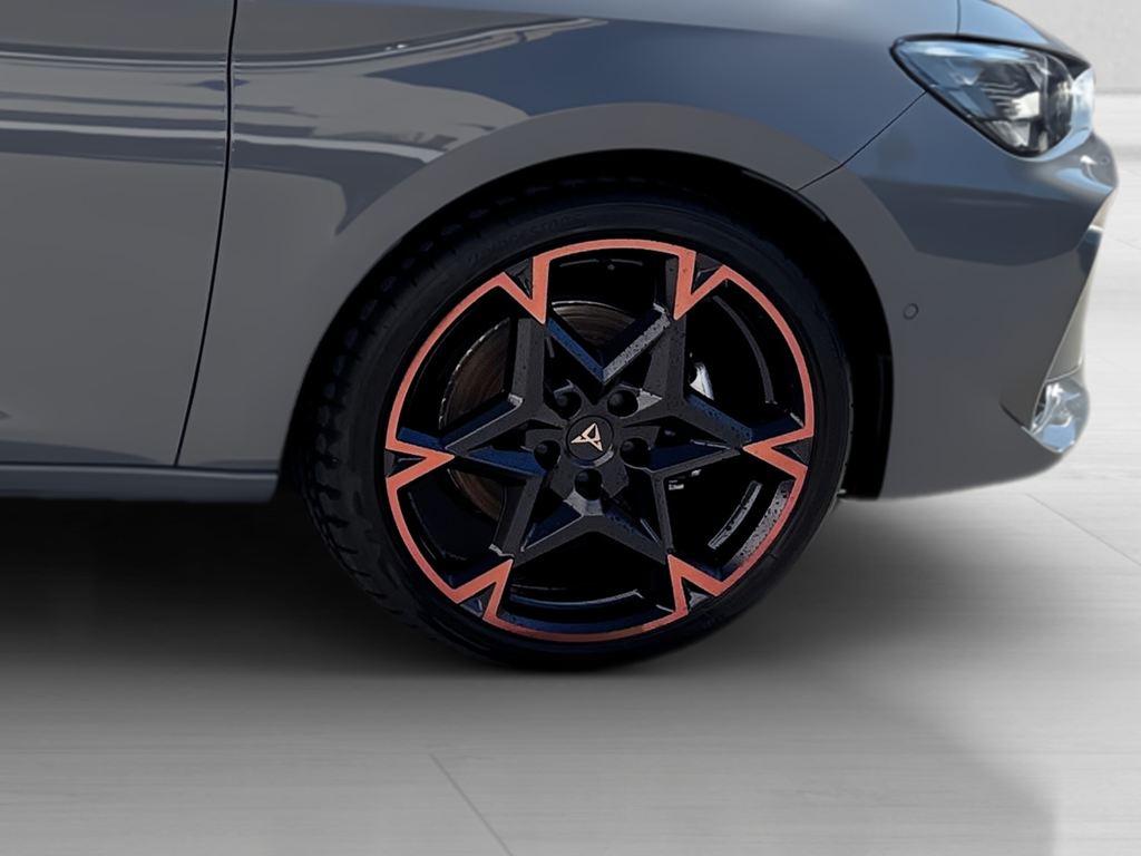 CUPRA Leon Sportstourer 1.5 TSI e-Hybrid DSG 150 kW (204 CV) - 7