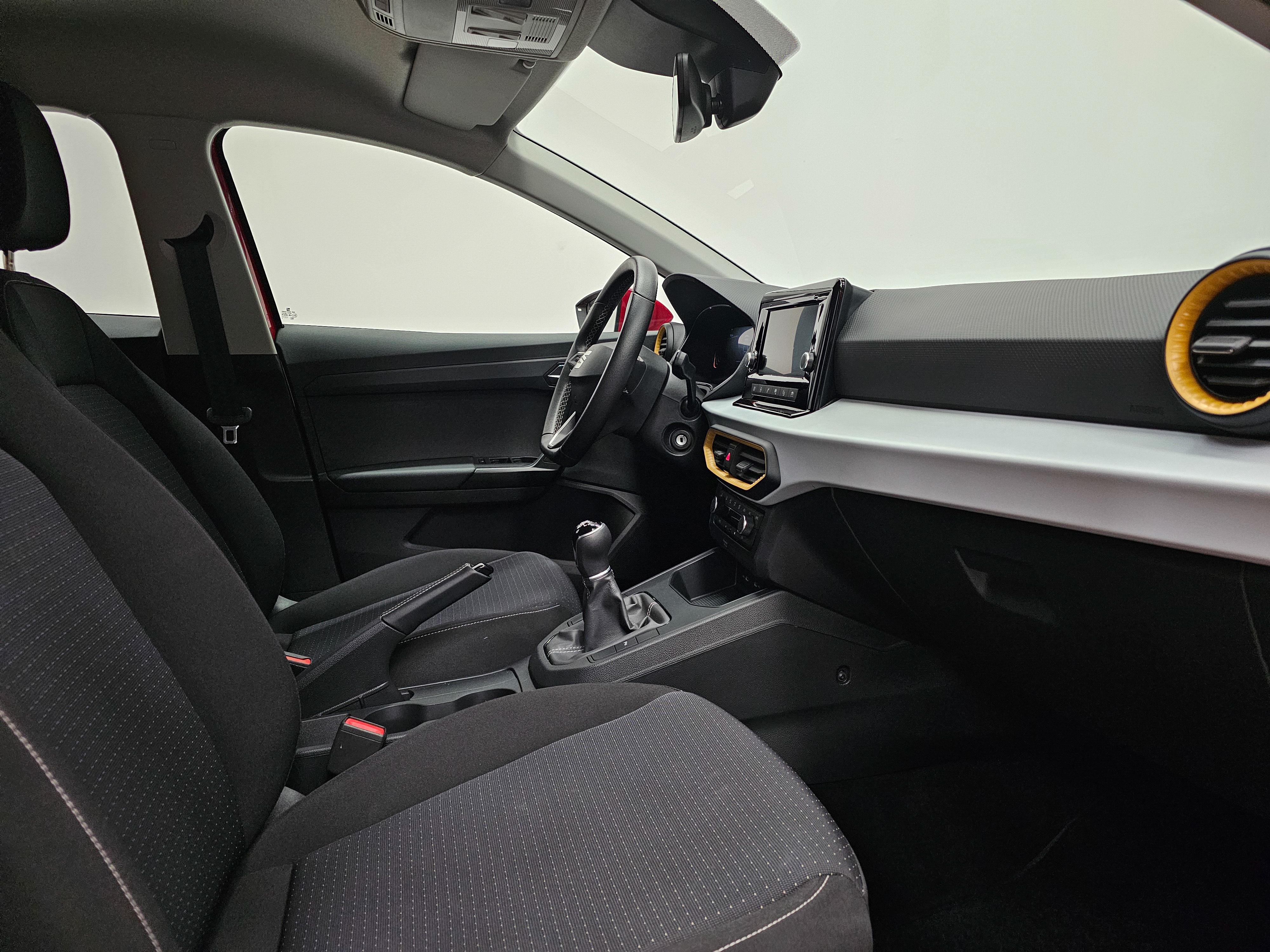 SEAT Ibiza 1.0 MPI S&S Style XM 59 kW (80 CV) - 4