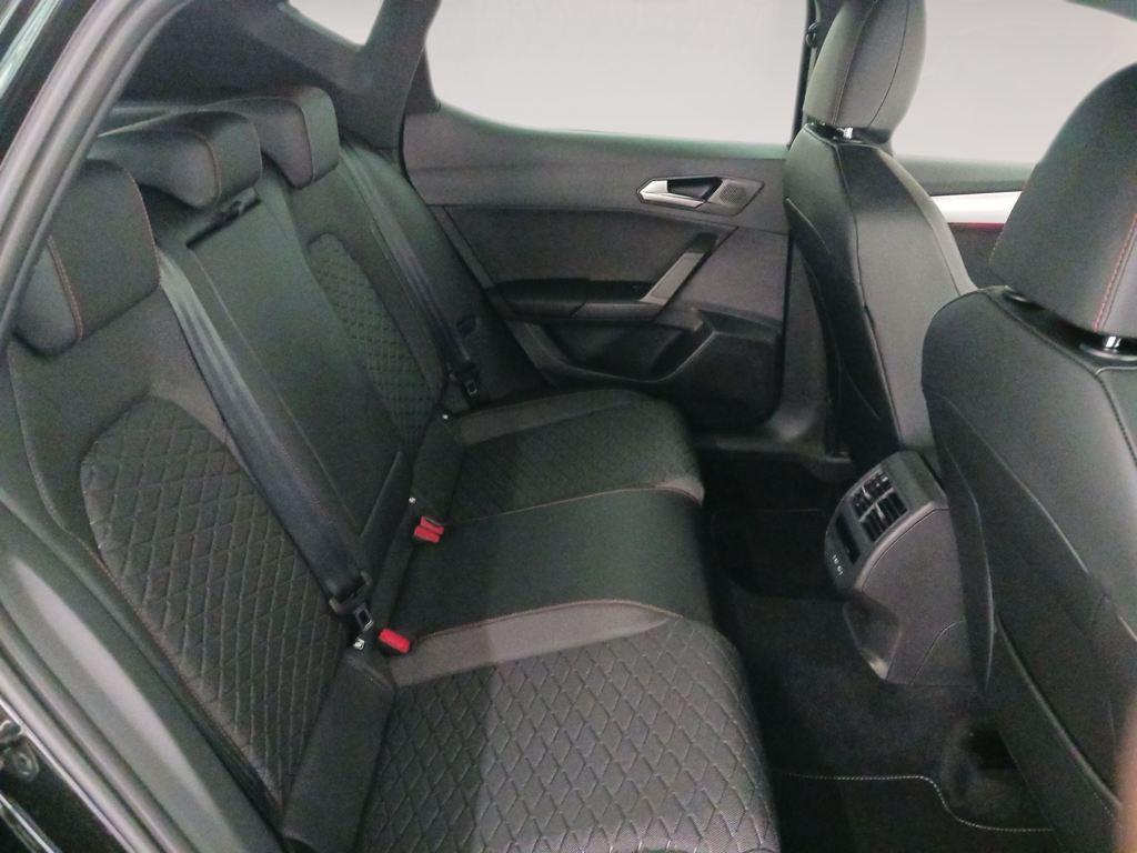 SEAT León 1.5 TSI e-Hybrid FR XM DSG 150 kW (204 CV) - 5