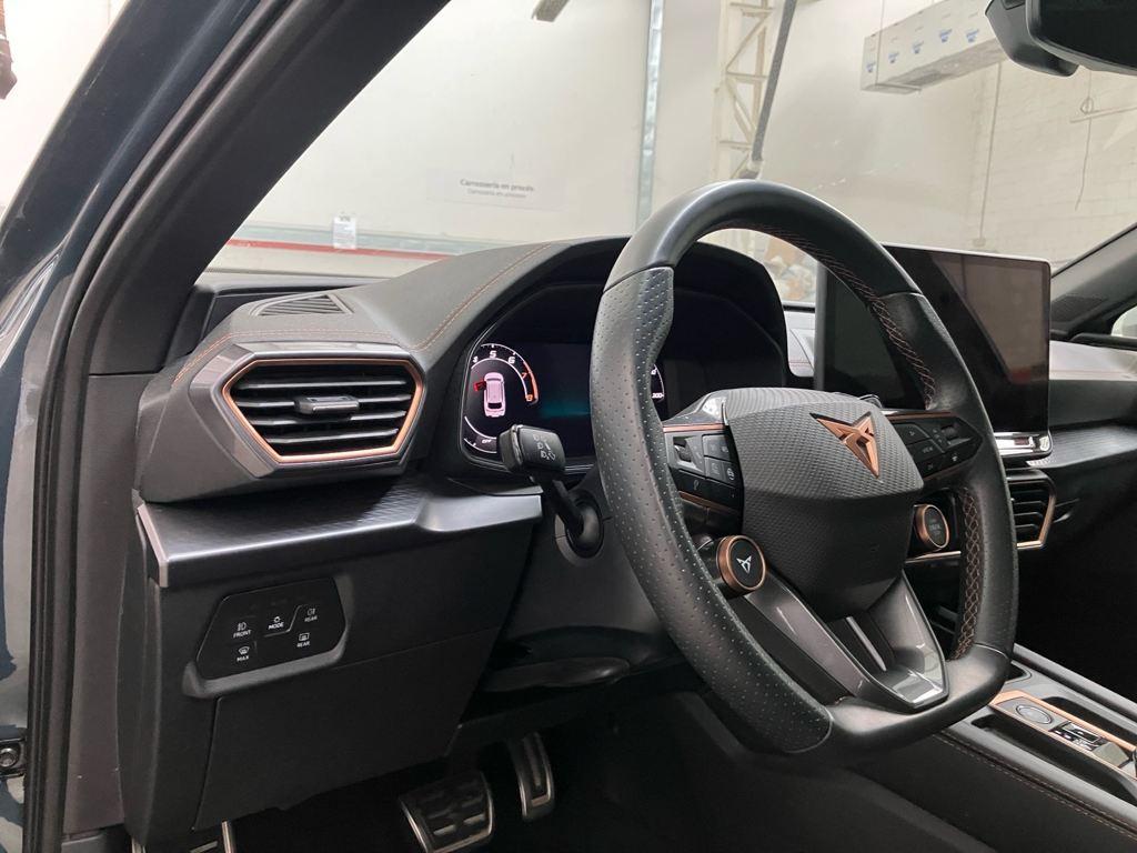 CUPRA Leon Sportstourer 1.5 eTSI DSG 110 kW (150 CV) - 12