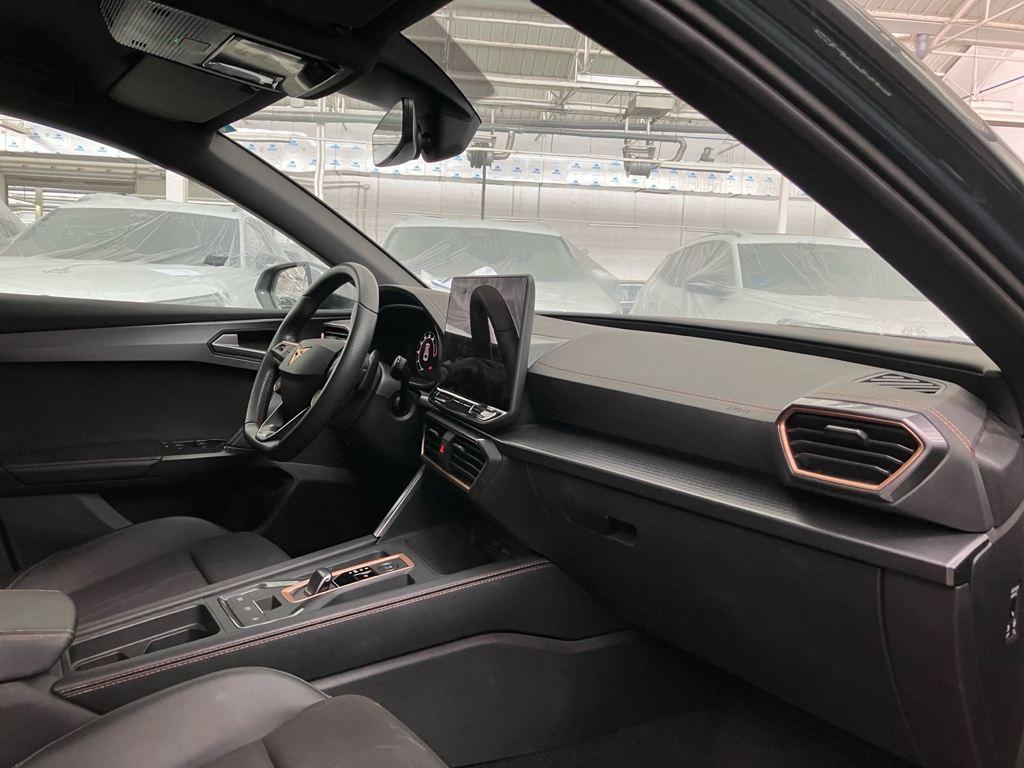 CUPRA Leon Sportstourer 1.5 eTSI DSG 110 kW (150 CV) - 15