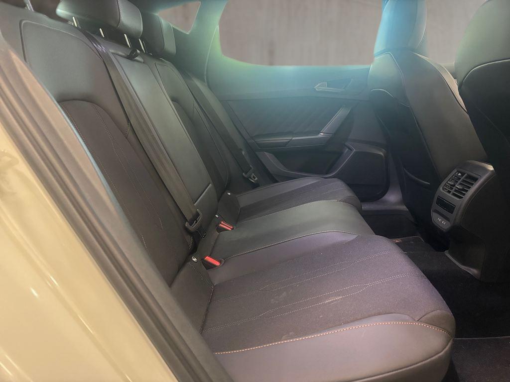 CUPRA León 1.5 TSI e-Hybrid 150 kW (204 CV) DSG - 5