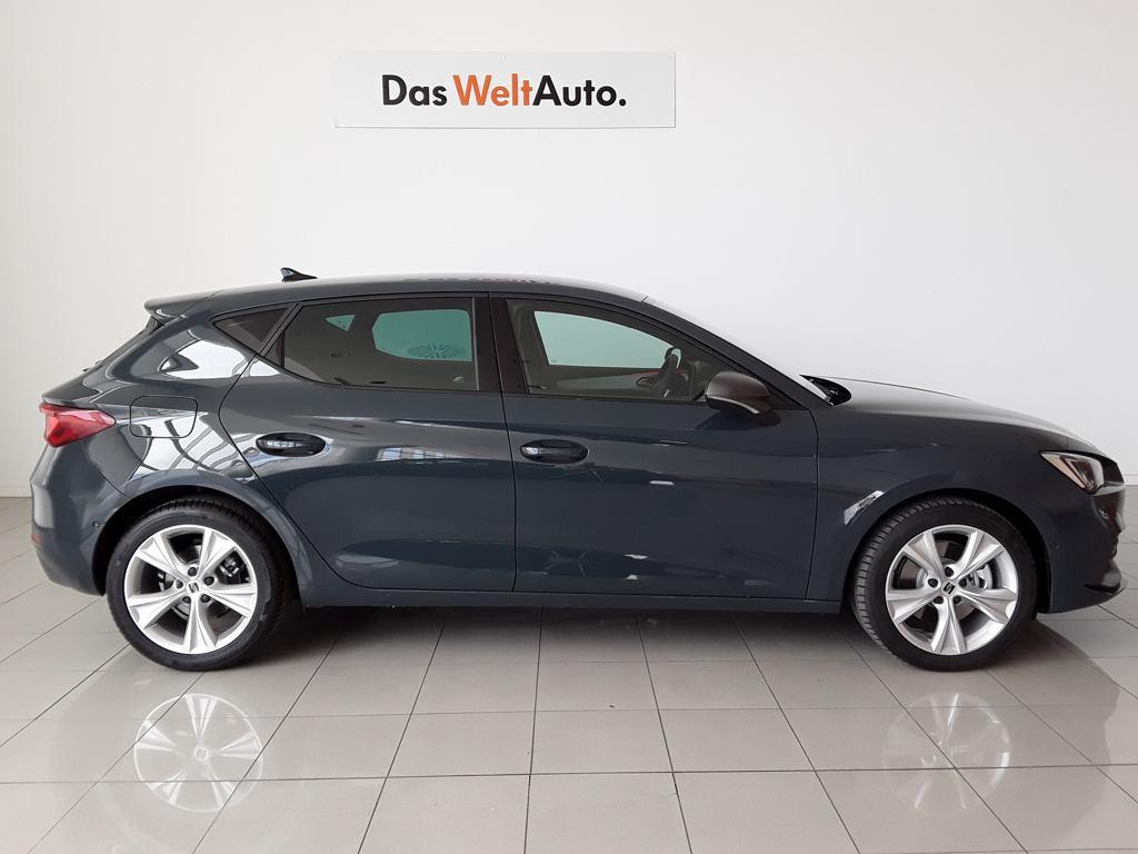 SEAT León 2.0 TDI S&S FR XS DSG 110 kW (150 CV) - 2