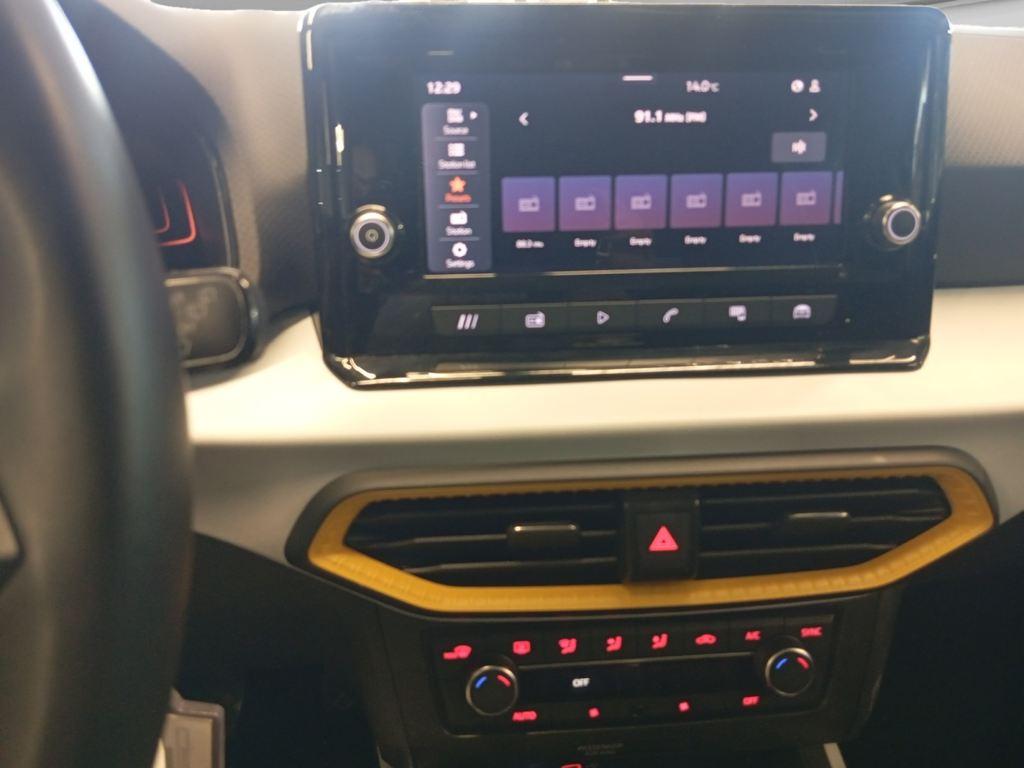 SEAT Arona 1.0 TSI Style XM 85 kW (115 CV) - 11