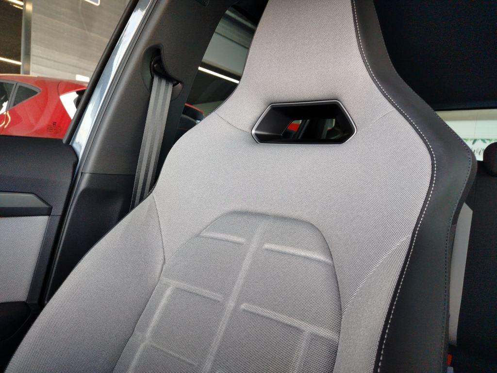 SEAT Ibiza 1.0 TSI S&S FR 85 kW (115 CV) - 11