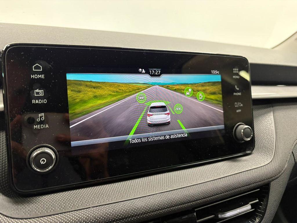 Skoda Fabia 1.0 TSI Selection 70 kW (95 CV) - 13