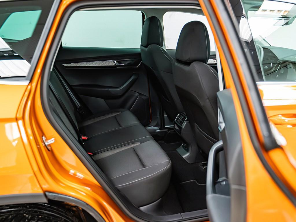 Skoda Karoq 1.5 TSI ACT Style DSG 110 kW (150 CV) - 5