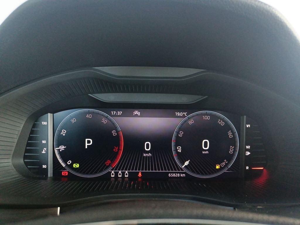 Skoda Kamiq 1.0 TSI Scout DSG 81 kW (110 CV) - 12