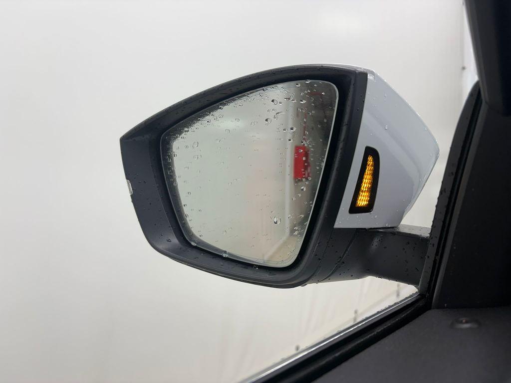 Skoda Karoq 1.5 TSI ACT Selection DSG 110 kW (150 CV) - 13