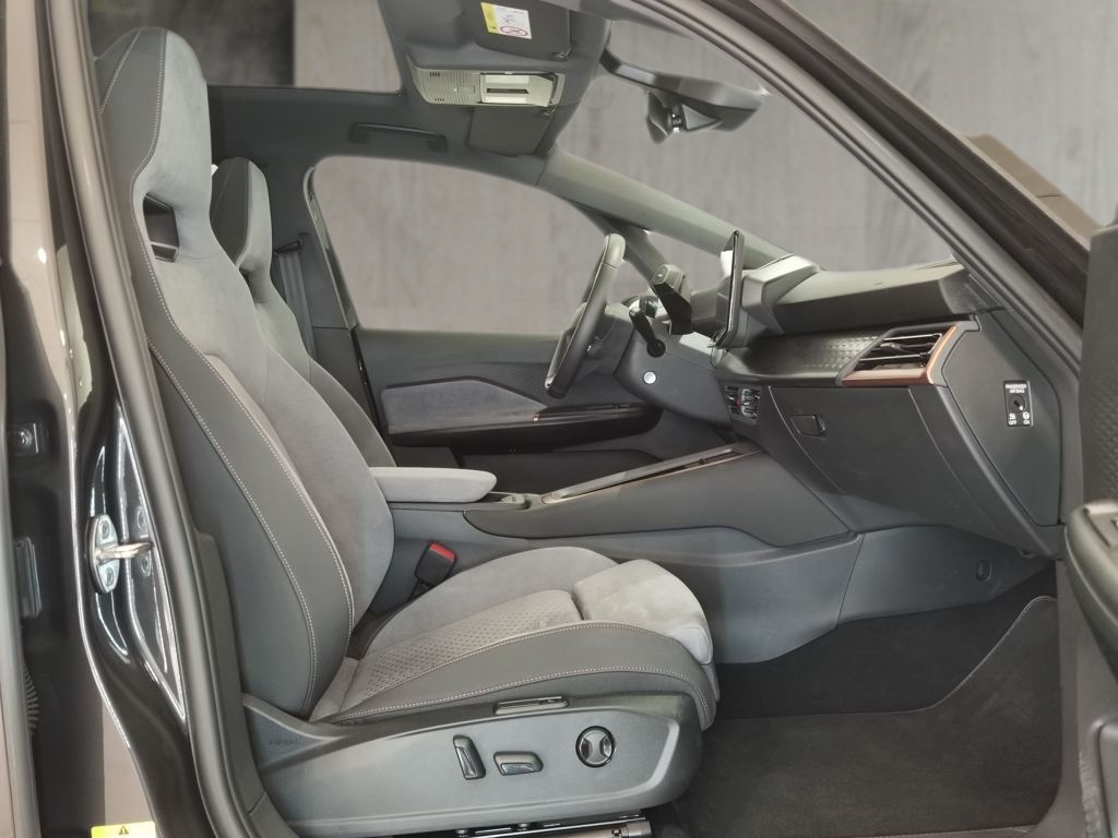 CUPRA Born 58 kWh 150 kW (204 CV) - 4