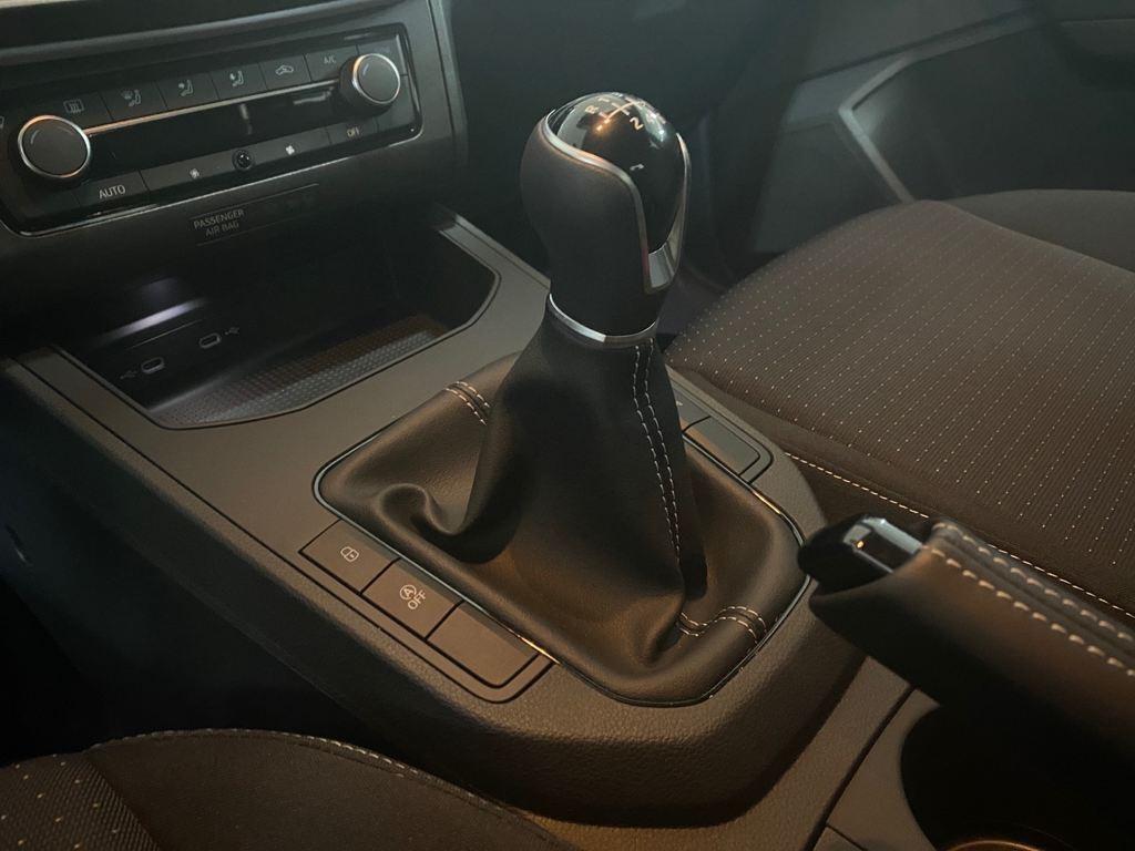 SEAT Ibiza 1.0 TSI S&S Style XM 81 kW (110 CV) - 11