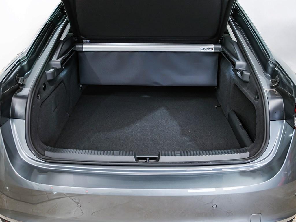 Skoda Superb 1.5 TSI iV P-HEV Selection DSG 150 kW (204 CV) - 6