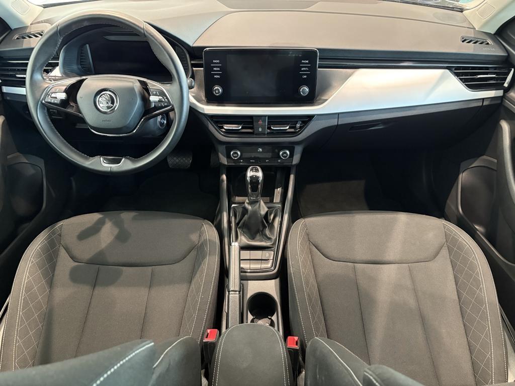 Skoda Kamiq 1.0 TSI Selection DSG 85 kW (115 CV) - 3